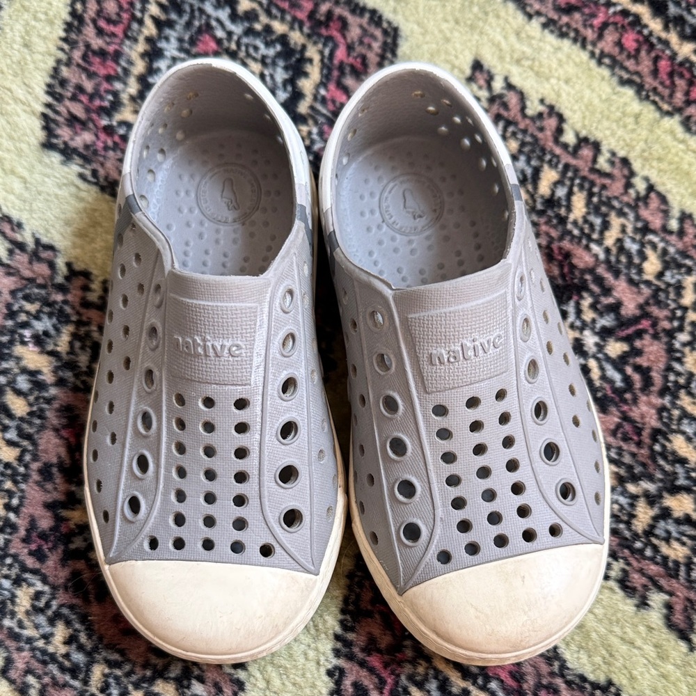 Grey striped Native shoes C7